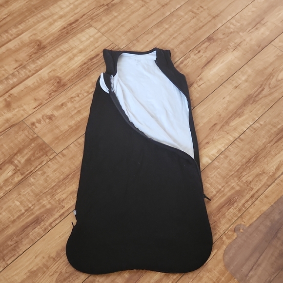 Kyte BABY Black Sleep Sack - Picture 5 of 5